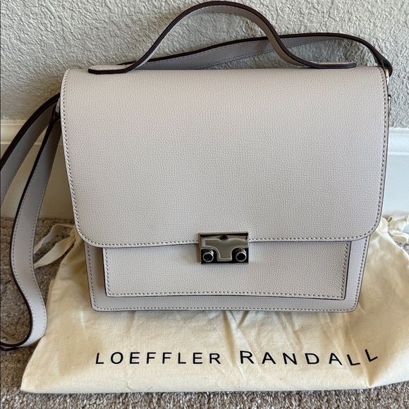 Loeffler Randall Minimal Medium Rider in stone - Picture 1 of 13